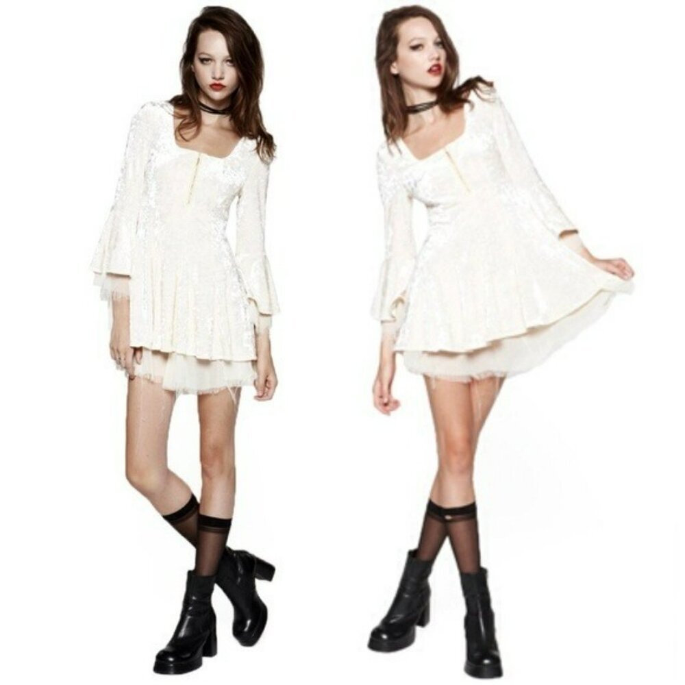 UNIF Poison Ivy Velvet Dress - Picture 11 of 12